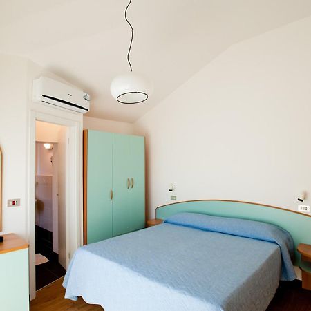 Albergo Villa Mauri 리미니 외부 사진