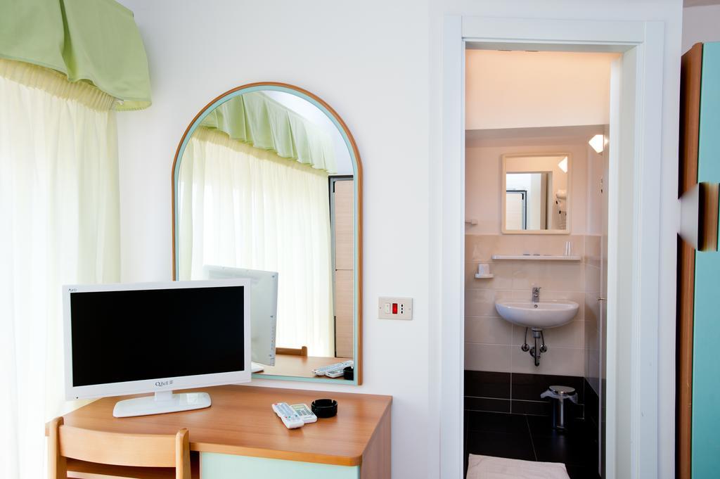 Albergo Villa Mauri 리미니 외부 사진